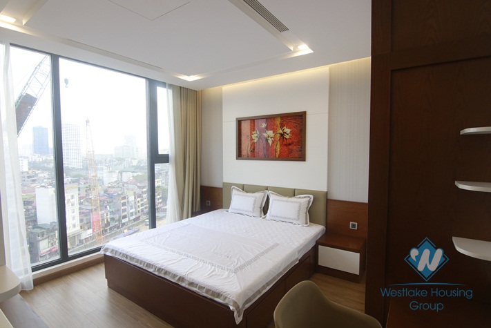 Nice three bedrooms apartment for rent in Vinhome Metropolis, Ba Dinh district, Ha Noi